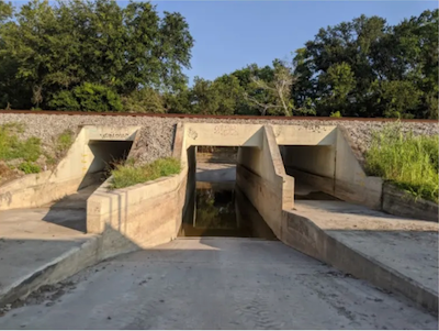 Access tunnel to Lincoln Beach (Source: Lincoln Beach Site Assessment Report, April 2021) Lincoln Beach tunnel